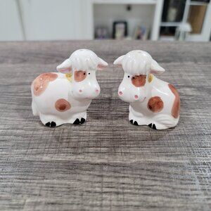 Adorable White and Brown Cow salt & pepper shakers set